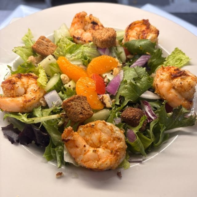 Honduras Tropical Salad.