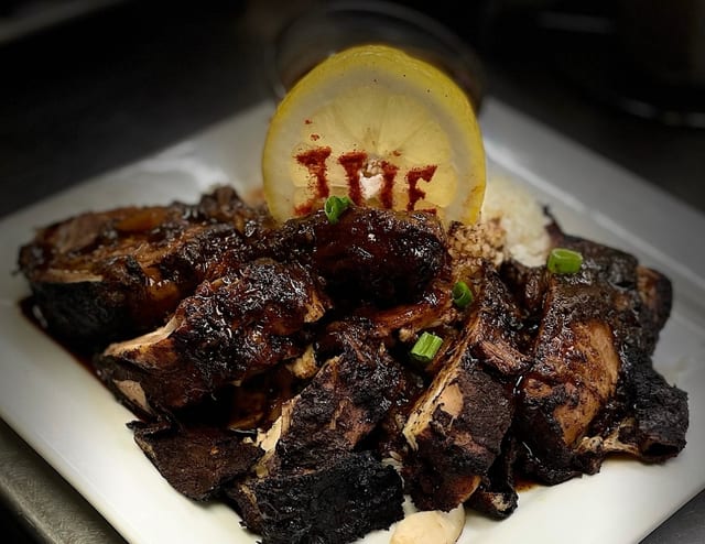 FAMILY BUNDLE JERK CHICKEN