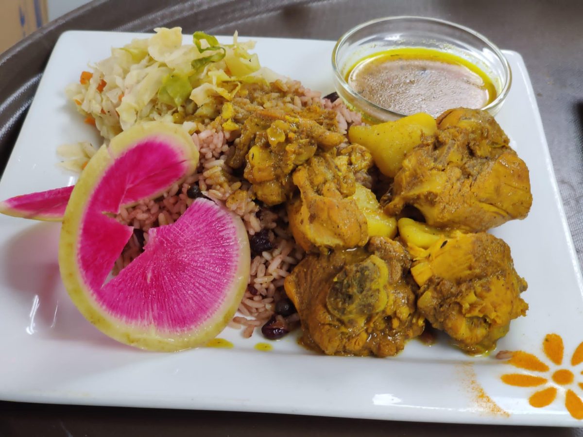 CURRY CHICKEN