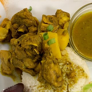 FAMILY BUNDLE CURRY CHICKEN
